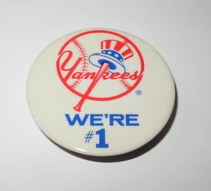 1976 NEW YORK YANKEES WE'RE # ONE WORLD CHAMPIONS SOUVENIR PIN COIN TOKEN BUTTON - Picture 1 of 2