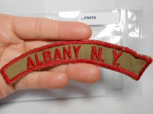 ALBANY NEW YORK 1/2 STRISCIA MARRONE CHIARO E ROSSO (RARO) F9079 - Foto 1 di 1