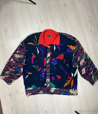 Chaqueta cortavientos Escada años 80 alemana negra gráfica floral seda para mujer de colección Foto 1 de 4