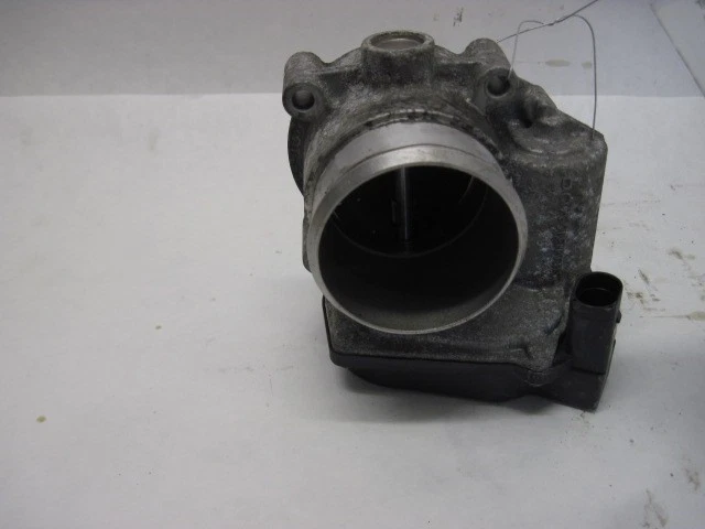 Used Fuel Injection Throttle Body fits: 2008 Volkswagen Passat  Grade A — 第 1/4 张图片