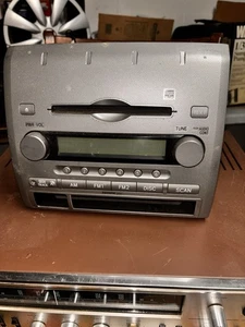 TOYOTA TACOMA 2005-2011 CD RADIO PLAYER RECEIVER OEM 86120-04140 - Picture 1 of 7