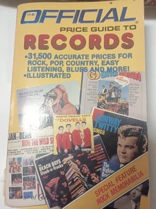 The Official Price Guide To Records, Seventh Edition (1985, Paperback) U10 - Foto 1 di 1