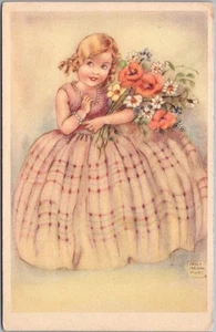Italian Artist-Signed EDNA MAISON KURT Postcard Girl / Flower Bouquet / Fashion - Picture 1 of 2