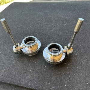 Pair of New Cipriani Harrison 2.5" Stainless Steel Tri-Clamp Butterfly Valves - Picture 1 of 6