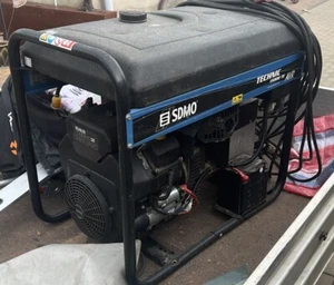 Stromerzeuger / Stromgenerator / Notstromaggregat SDMO Technic 15000 TE AVR C - Bild 1 von 2