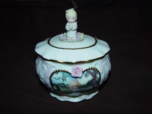 Precious Moments Serenity Prayer Elliott Music Porcelain trinket Box - Picture 1 of 6