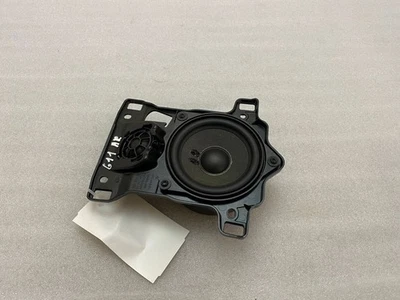 BMW 7 G11 G12 2017 Panel speaker 9299505 UTO24674 - Image 1 of 4