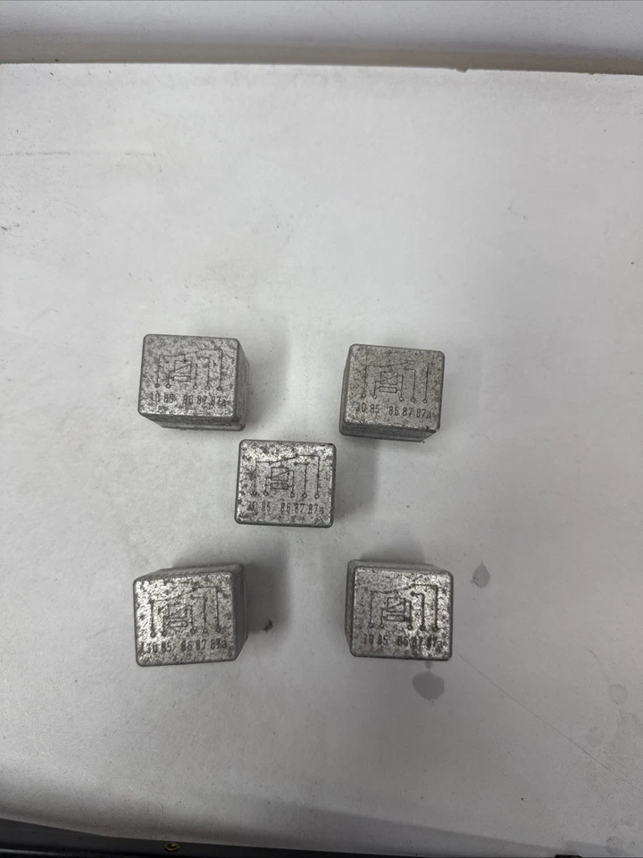 梅赛德斯 3085868787a 多用途继电器 0015420219。 5件套德国制造 — 第 1/4 张图片