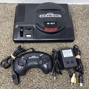 Sega Genesis Model 1601 Gen 1 Console System Bundle - Tested and Works - Picture 1 of 10