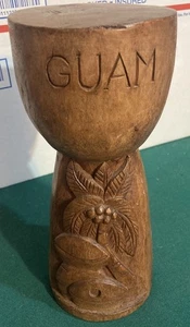 Réplica de piedra latte de madera tallada a mano Guam - grande 7-3/4" de alto, árbol y barriles - Imagen 1 de 8