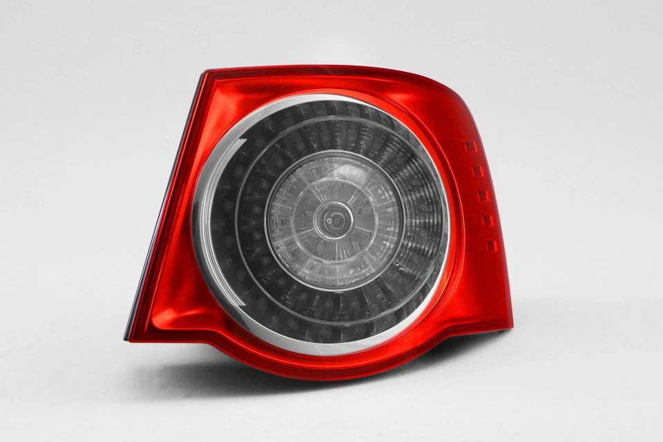 VW Jetta MK3 Rear Light Right LED 05-10 Tail Lamp Driver Off Side O/S OEM Hella - Image 1 of 4