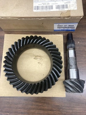 Mazda Miata 4.88 Ring Pinion Differential Gear Final Drive 0662-27-950A 1.6 NOS - Image 1 of 4