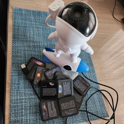 Rocket Sternenhimmel Projektor HD Planetarium Nachtlicht 12 in 1 Galaxy - Bild 1 von 4