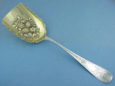 Early Coin Silver BERRY SERVING SCOOP / SHOVEL w/ repousse fruit bowl - Image 1 of 4