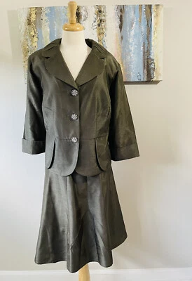 DANA KAY Women 2PC Beautiful Juniper Green Skirt Suit Size 18w - Image 1 of 4