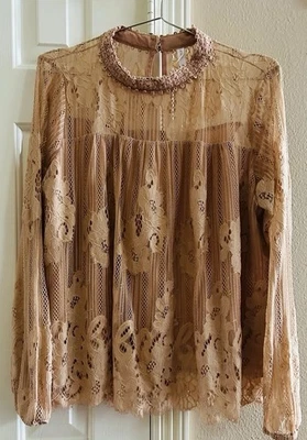 Blusa de encaje manga larga Xhilaration para mujer talla XL color beige Foto 1 de 4