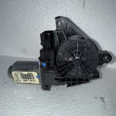 TESTED CHRYSLER 300 CHARGER FRONT PASSENGER SIDE DOOR WINDOW REGULATOR MTR 11-23 - Изображение 1 из 4