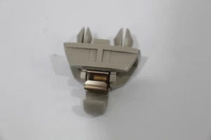 Audi A6 4K C8 Sonnenblende Haken Clip Steinbeige Neu Original 4G0857562AWC4 - Bild 1 von 13