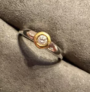 VINTAGE Platinum and 18K Yellow Gold Bezel Diamond Solitaire Ring Size 5.75 - Picture 1 of 5