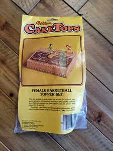 WILTON NEW VINTAGE FEMALE BASKETBALL PLAYERS CAKE TOPPER/DECORATION 1979! - Picture 1 of 6