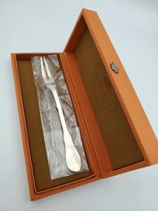 Tenedor Windsor Silverplate Seafood/Escargot de Sandra Jordan en caja 11044 - Imagen 1 de 8