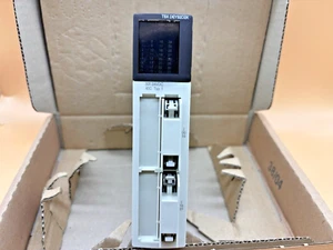 TSX DEY32D2K Schneider Electric TSX PREMIUM TSXDEY32D2K INPUT MODULE 24VDC SINK - Picture 1 of 9