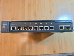 CiscoSystems, Catalyst 2960G Series, 7 Port Ethernet Switch - Picture 1 of 8