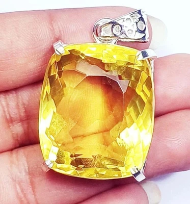 Yellow Topaz GS Solid Silver Pendent 114.10Ct Certified Loose Gemstone~Free Gift - Image 1 of 4