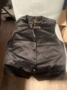 St Patrick Vest XS Black - Picture 1 of 3
