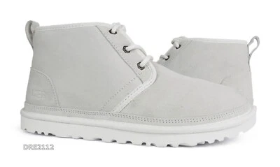 Botas de piel de gamuza blancas UGG Neumel para hombre talla 10 Foto 1 de 4