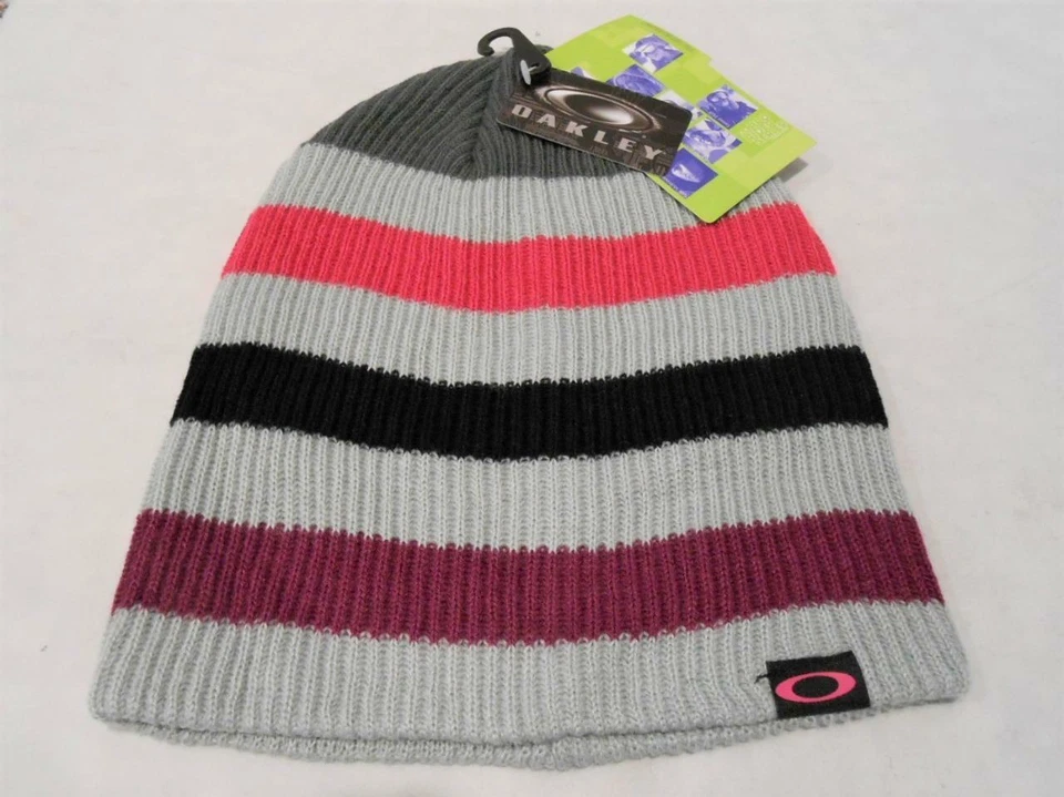 ¡DEMASIADO LINDO! Nuevo gorro de invierno Oakley con licencia para mujer de moda S213 Foto 1 de 1