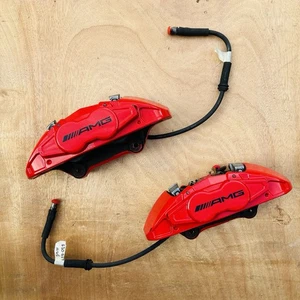 Genuine Mercedes OEM W176 A45 CLA45 GLA45 front calipers brakes PAIR A1764210798 - Picture 1 of 11