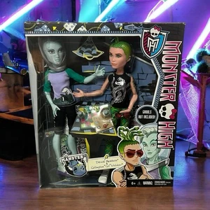 Monster High Manster Deuce Gorgon & Gillington Gil Webber Dolls 2 Pack. New - Picture 1 of 9