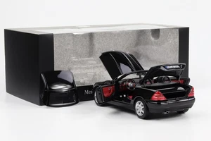 1:18 Norev Mercedes Benz SLK 200 Roadster R170 1996-2000 schwarz Dealer - Picture 1 of 8