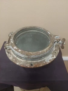 Vintage 9" Bullauge mit 6" Glas mit Flansch & mit Rückenring - benötigt etwas TLC - Bild 1 von 14