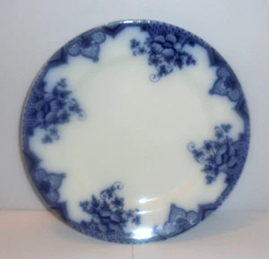 VINTAGE HOLLINSHEAD & KIRKHAM 25cm FLOW BLUE DINNER PLATE CAMBRIDGE PATTERN - Picture 1 of 4