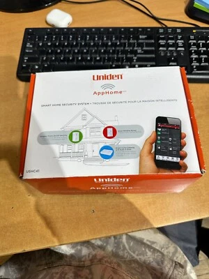 Uniden USHC41 Video Secure Wireless Surveillance System extra set, White - Image 1 of 2