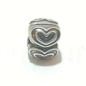 BRACCIALE PANDORA MENDICANTE CHARM IN ARGENTO STERLING 925 CUORI - Foto 1 di 5