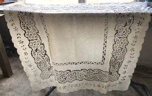 Vintage Satin-ähnliche 100% Polyester Blumenmuster 34 x 34" Tischdecke  - Bild 1 von 6