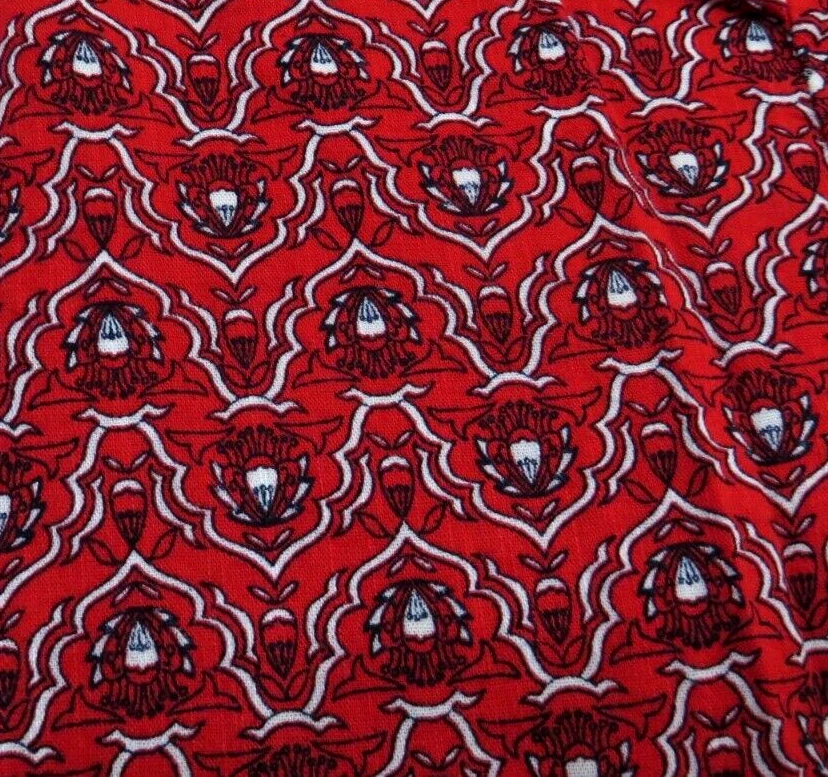 Camisa St. John's Bay para mujer pequeña roja multicolor manga 3/4 abotonada Foto 1 de 4