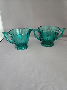 JEANNETTE GLASS  SWIRL ULTRAMARINE CREAMER & SUGAR  1937-1938 MADE IN USA - Picture 1 of 4