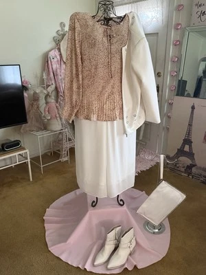 Nuevo con etiquetas Simply Vera Talla Grande 3X Volantes Dobladillo Corbata Frontal Top Foto 1 de 4