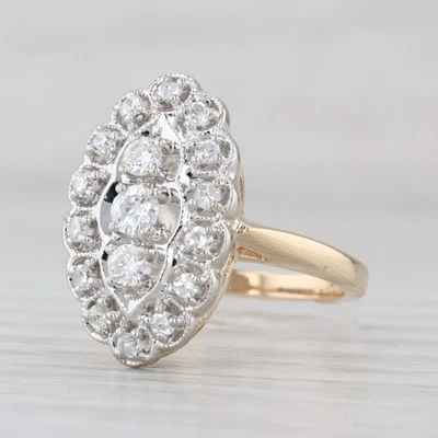 Anillo de princesa con halo de 3 piedras de diamantes de 0,38 quilates de oro amarillo blanco de 14 k talla 6,25 Foto 1 de 4