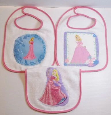 Lindos Baberos Bebé Princesas-Rosa Borde-Juego de 3-Personalizados por Pizazz Creations-Nuevo Foto 1 de 4