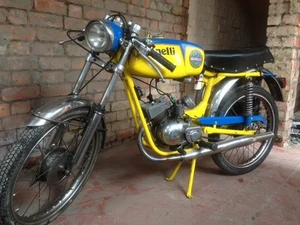 CLASSIC BENELLI 48 SS FANTASTIC VINTAGE ITALIAN MOPED MOTORCYCLE - Picture 1 of 6