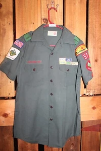 Boy Scouts VENTERING Green BSA Men's Adult Shirt Small Sewn on patches - Picture 1 of 6