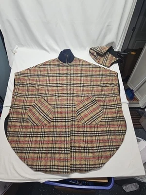 Precioso Poncho Vintage Trituradora de Lluvia Reversible Lana a Cuadros Capa de Lluvia Talla Pequeña Foto 1 de 4