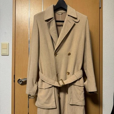 Gabardina Belvest pelo camello Foto 1 de 4