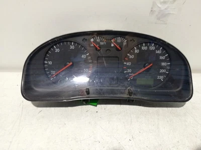 110008920/024 INSTRUMENTENTAFEL / 61604 FÜR VOLKSWAGEN PASSAT VARIANT 315 - Bild 1 von 4