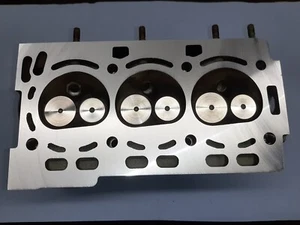 eigenen VW FOX 1.2 6V Zylinderkopf überarbeiten lassen Polo AWY BMD BBM CHF CHFA - Bild 1 von 12